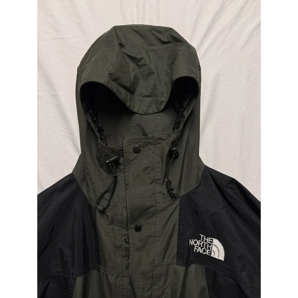 vintage North Face Mountain Jacket Gore Tex Size large excellent condition shell